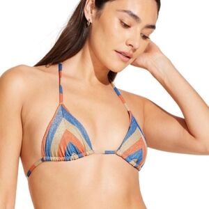 **SOLD MERCARI***NWT Vitamin A Natalie Tri Top